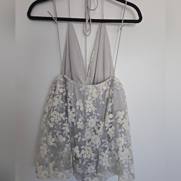 Lucy in the Sky White Floral Mini Dress - Picture 3 of 4